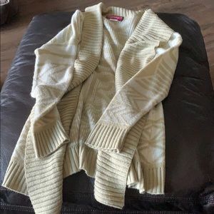 Cozy light cardigan
